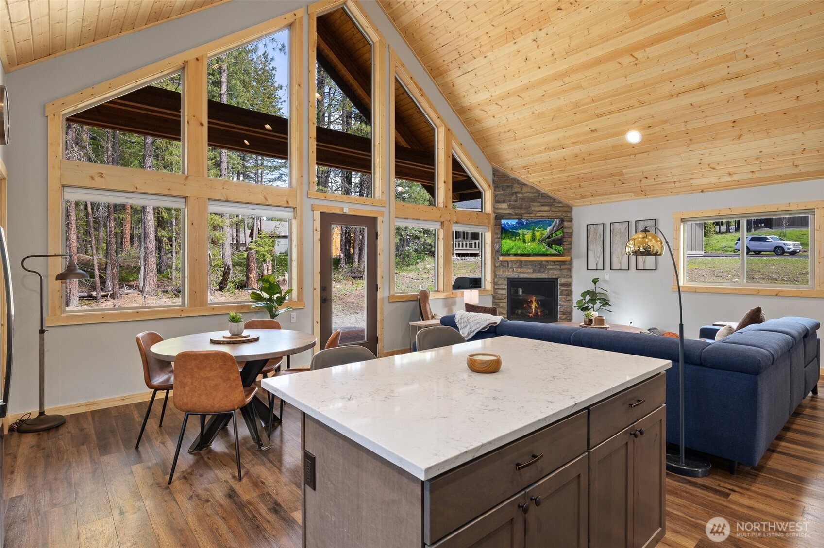 330 Rockberry Loop Ronald, WA 98940 - Photo 7 of 39