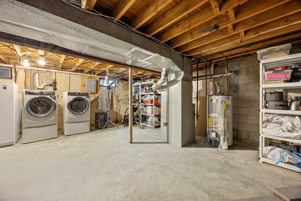 28 Chestnut Hill Road Chelmsford, MA 01824 - Photo 29 of 39