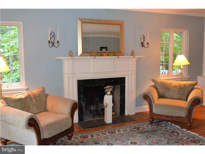 1028 Greenmount Road Haddonfield, NJ 08033 - Photo 3 of 17