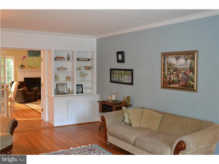 1028 Greenmount Road Haddonfield, NJ 08033 - Photo 5 of 17