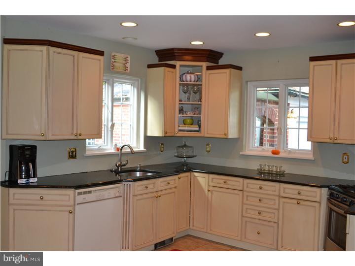 1028 Greenmount Road Haddonfield, NJ 08033 - Photo 9 of 17