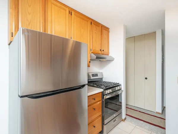 $99,900 | 4101 Parklawn Avenue, Unit 130, Edina, MN 55435