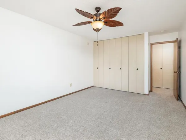 $99,900 | 4101 Parklawn Avenue, Unit 130, Edina, MN 55435