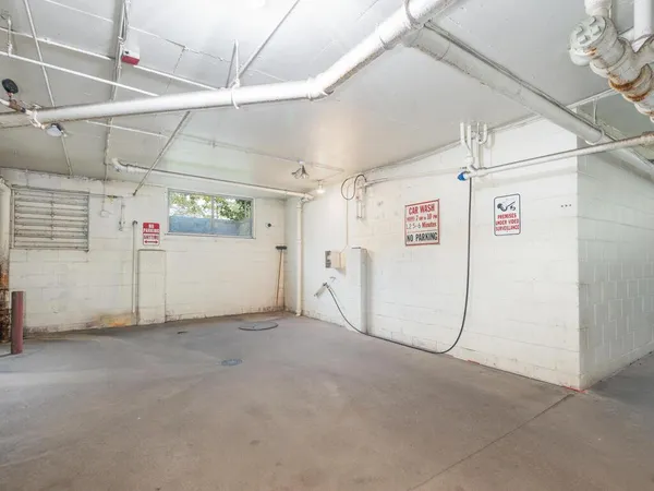 $99,900 | 4101 Parklawn Avenue, Unit 130, Edina, MN 55435