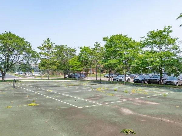 $99,900 | 4101 Parklawn Avenue, Unit 130, Edina, MN 55435