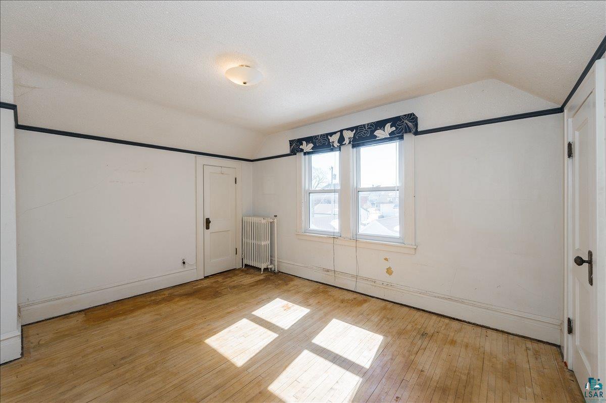 302 East 8th Street Superior, WI 54880 - Photo 11 of 21