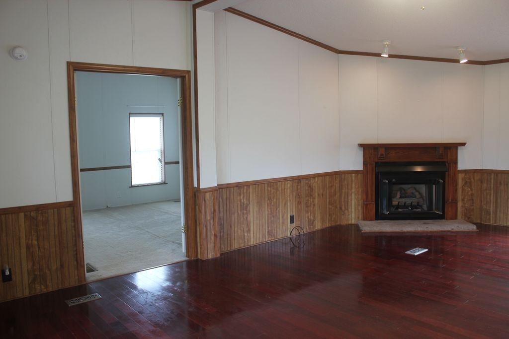 1914 George Road Duck River, TN 38454 - Photo 11 of 35 Gallery Image 11