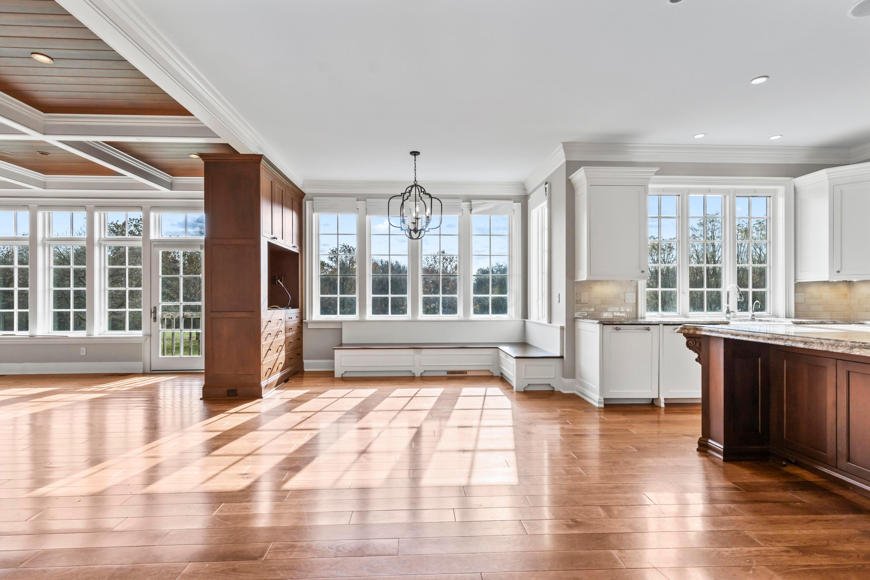 8850 Trimmer Road Centerburg, OH 43011 - Photo 42 of 99 43. Dinette