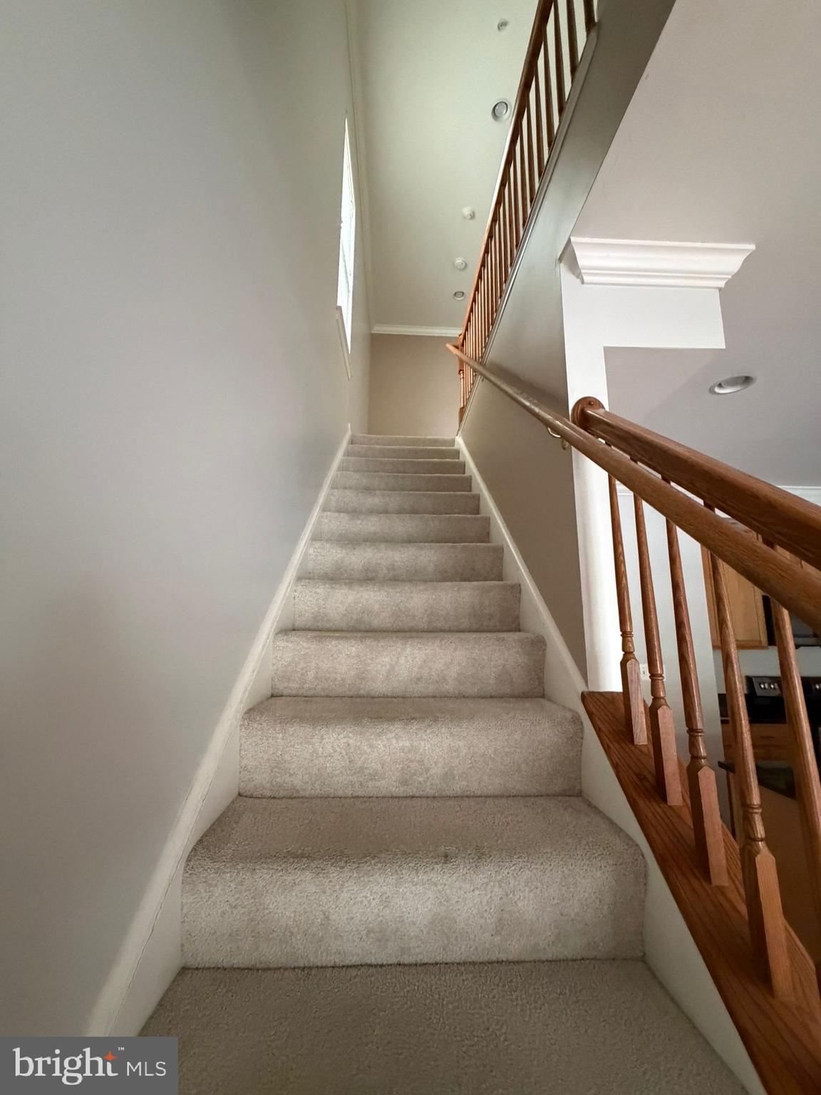7248 Elkridge Crossing Way Elkridge, MD 21075 - Photo 16 of 47 a view of entryway