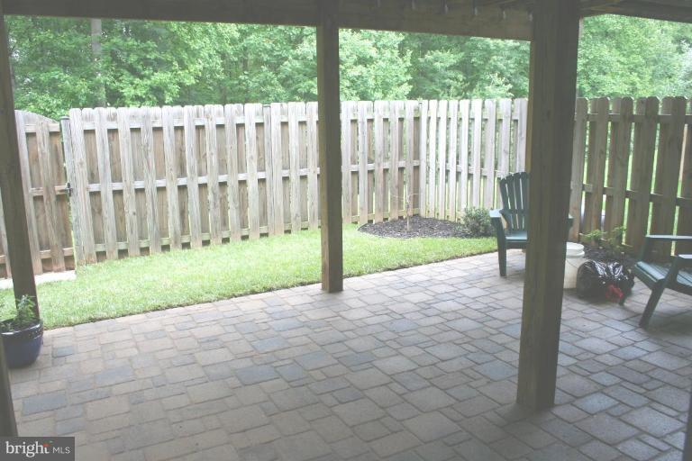 18822 Broken Oak Road Boyds, MD 20841 - Photo 23 of 28 Patio
