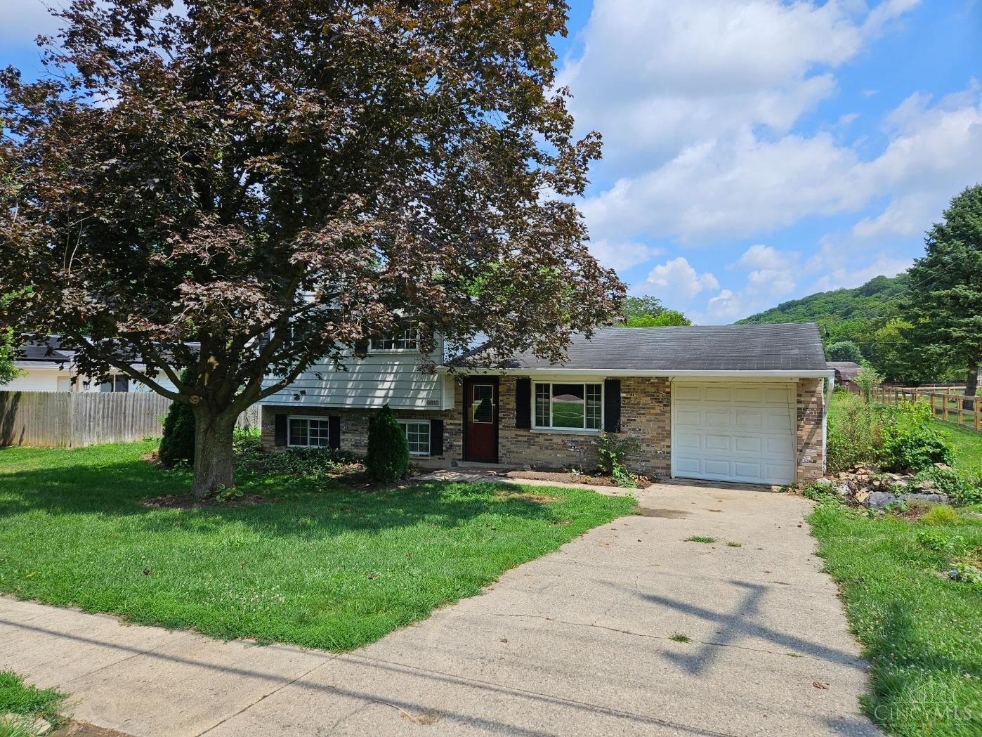 5810 Gray Road Fairfield, OH 45014 - Photo 2 of 30