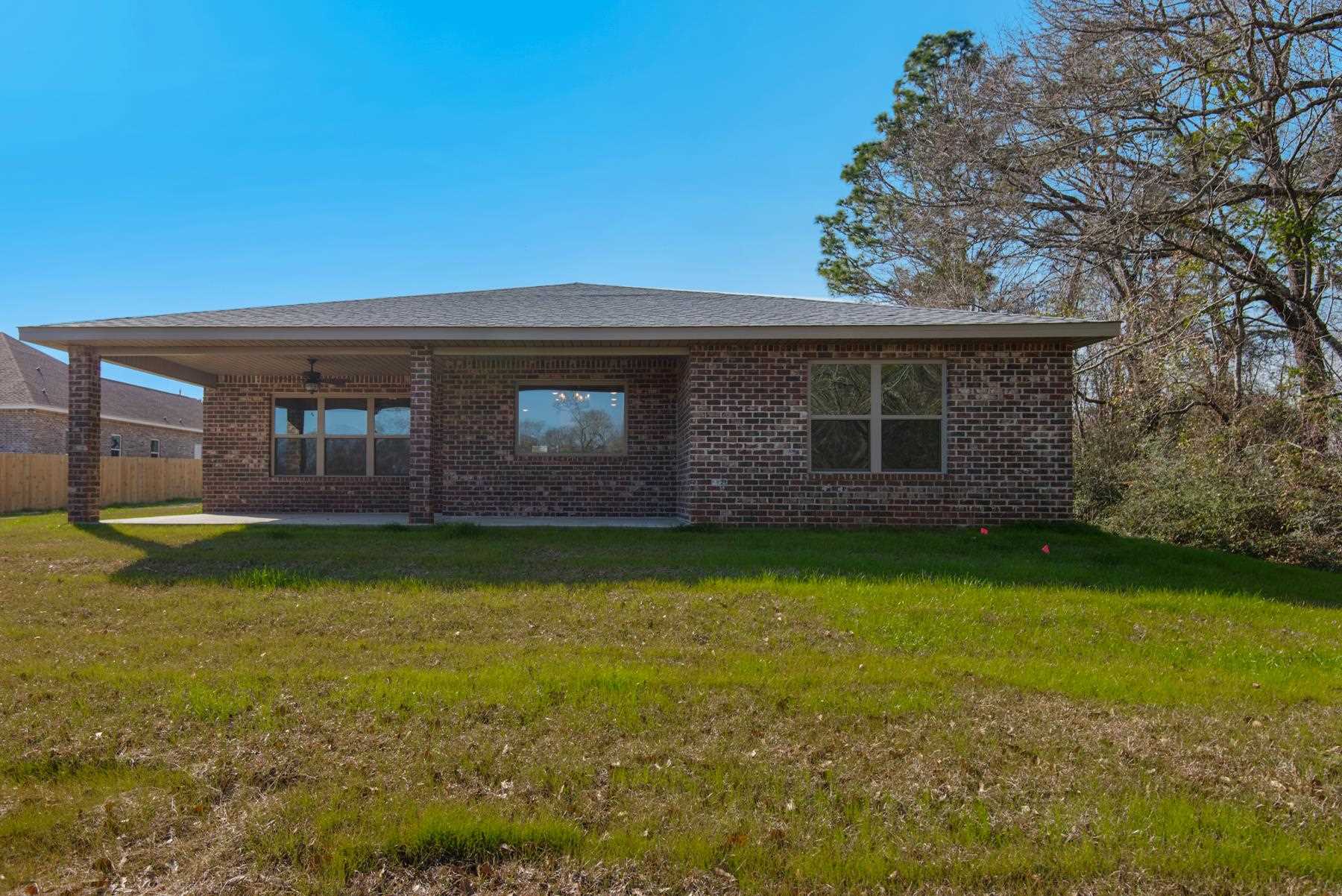 1092 Fleming Bridge Road Milton, FL 32570 - Photo 46 of 49 Gallery Image 46