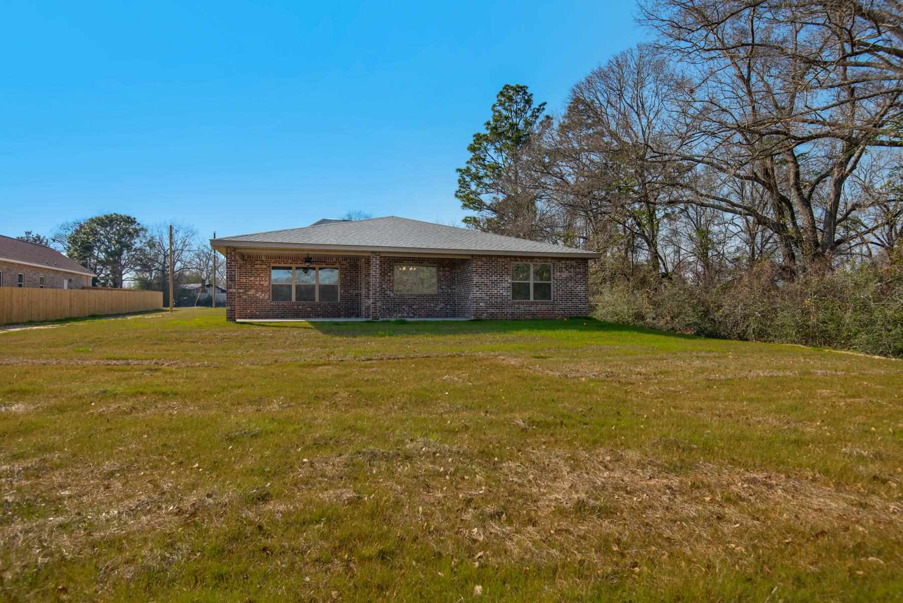 1092 Fleming Bridge Road Milton, FL 32570 - Photo 47 of 49 Gallery Image 47