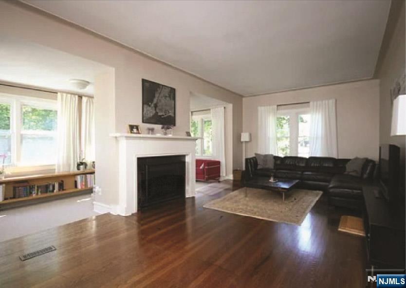 55 Tenafly Road Tenafly, NJ 07670 - Photo 2 of 13