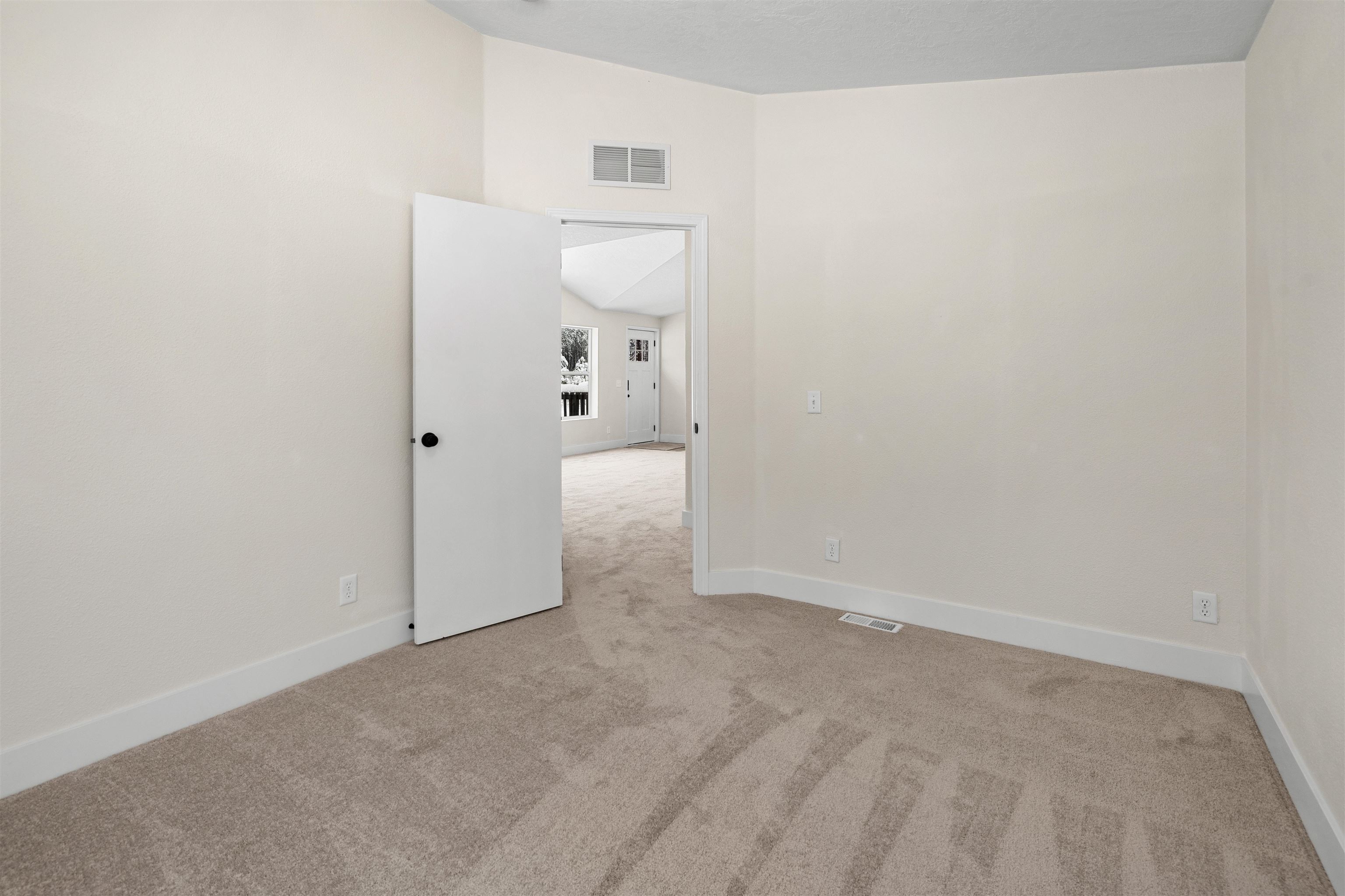 6916 West Laird Road Cheney, WA 99004 - Photo 18 of 24