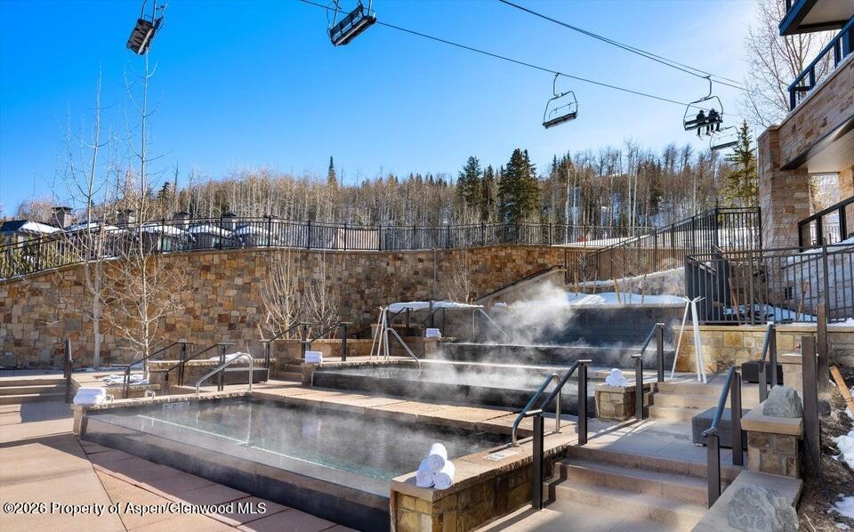 130 Wood Road, Unit 264 Snowmass Village, CO 81615 - Photo 15 of 20 Hot Tubs