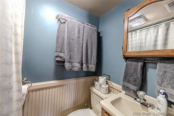 $575,000 | 31074 Viewside Drive, Rocky Mount, MO 65072