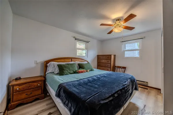 $575,000 | 31074 Viewside Drive, Rocky Mount, MO 65072