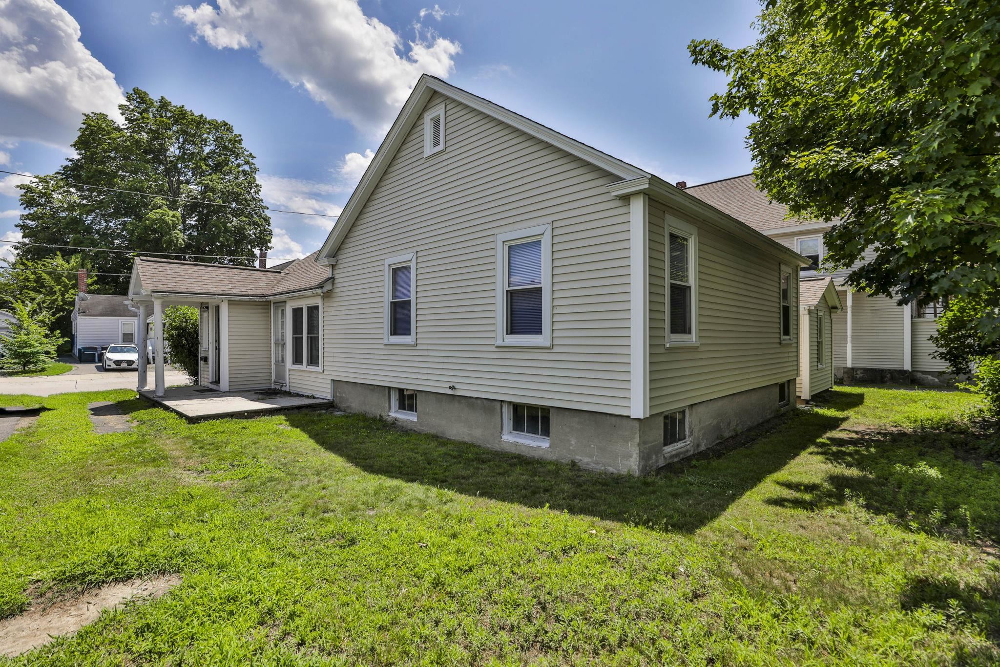 1 Oak Street Nashua, NH 03060 - Photo 3 of 22