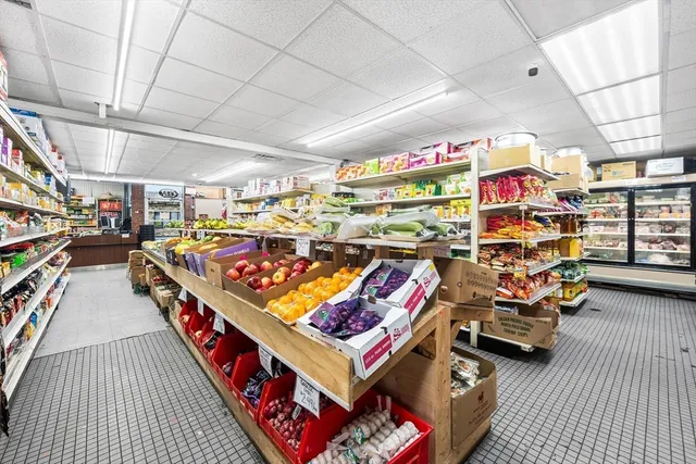 $3,000,000 | 64 Green Street, Worcester, MA 01604