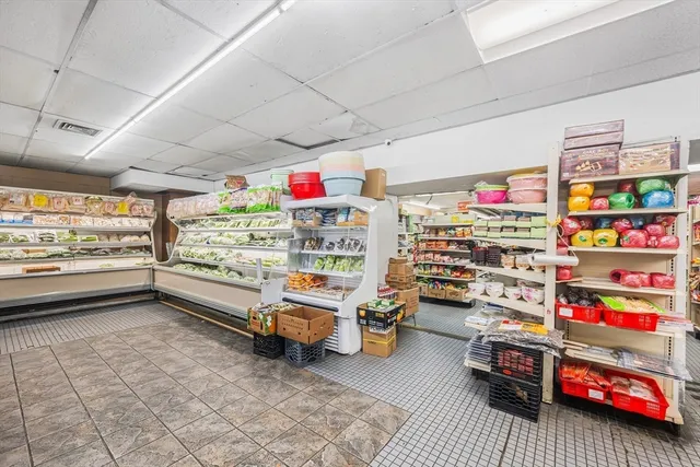 $3,000,000 | 64 Green Street, Worcester, MA 01604