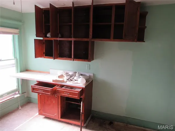 $19,900 | 1595 North Church Street, Decatur, IL 62526