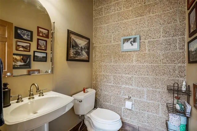 $1,255,000 | 18 Laredo Drive, Unit 18, Silverthorne, CO 80498