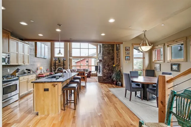 $1,255,000 | 18 Laredo Drive, Unit 18, Silverthorne, CO 80498