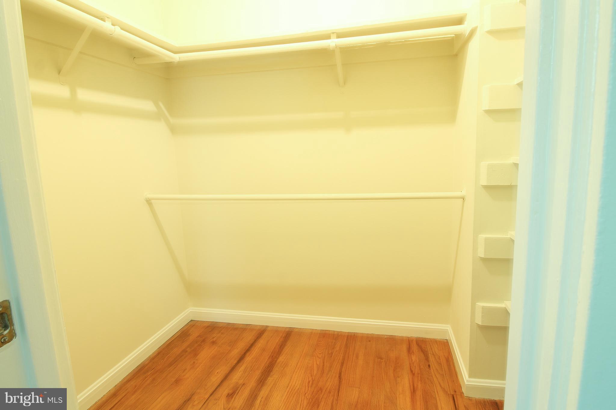 11913 Smithfield Road Manassas, VA 20112 - Photo 20 of 26 Large walk in master closet