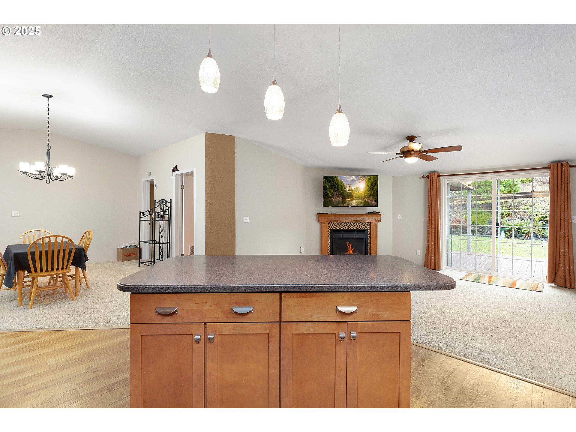 739 Southeast Ramp Street Roseburg, OR 97470 - Photo 14 of 47 Gallery Image 14