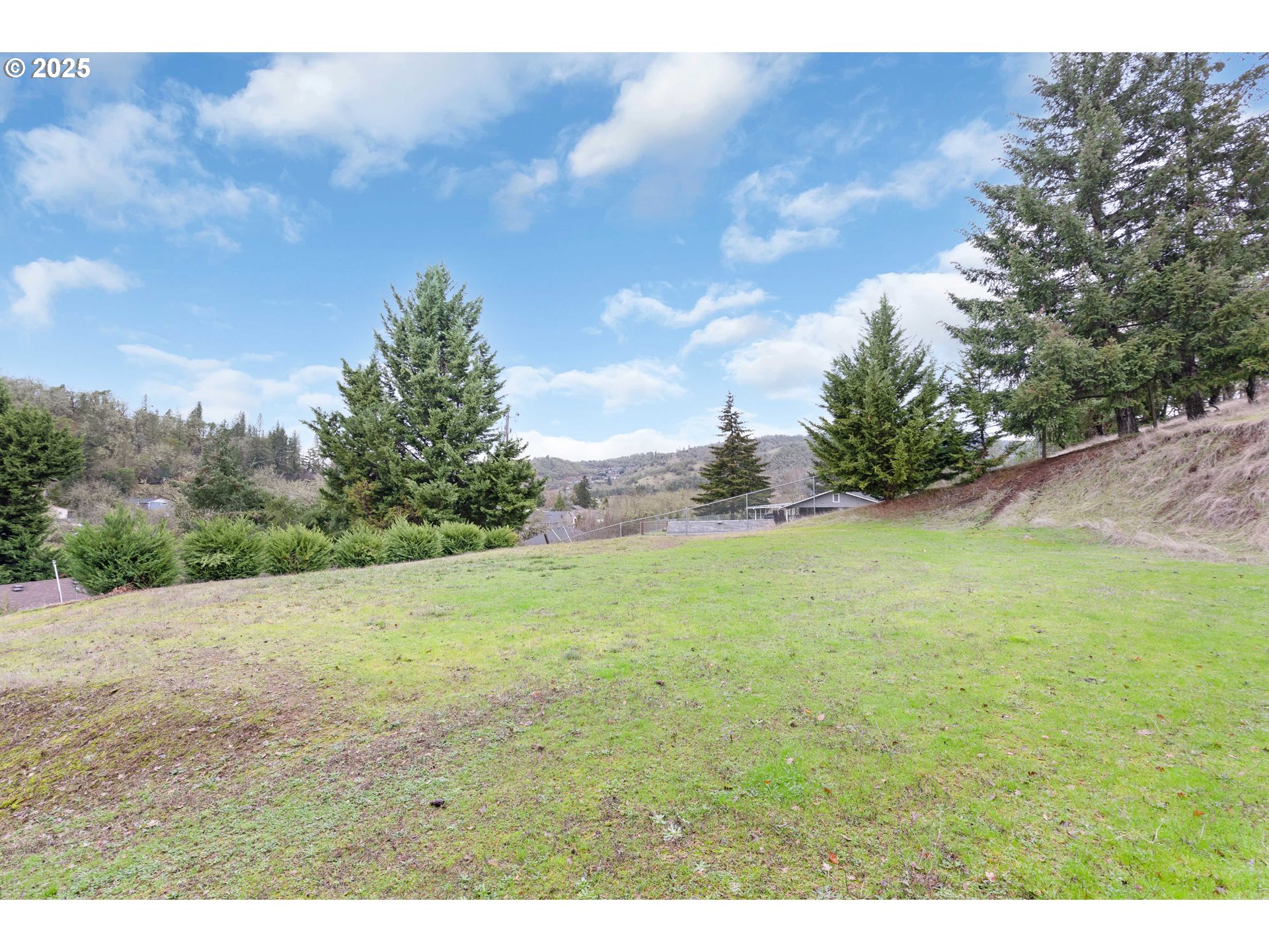 739 Southeast Ramp Street Roseburg, OR 97470 - Photo 45 of 47 Gallery Image 45