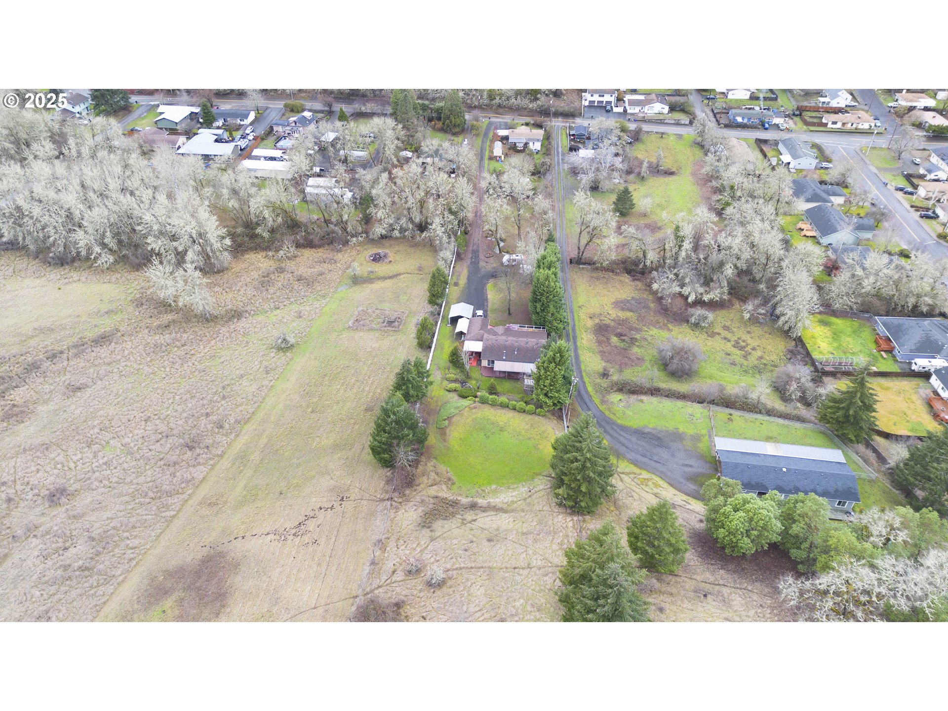 739 Southeast Ramp Street Roseburg, OR 97470 - Photo 8 of 47 Gallery Image 8
