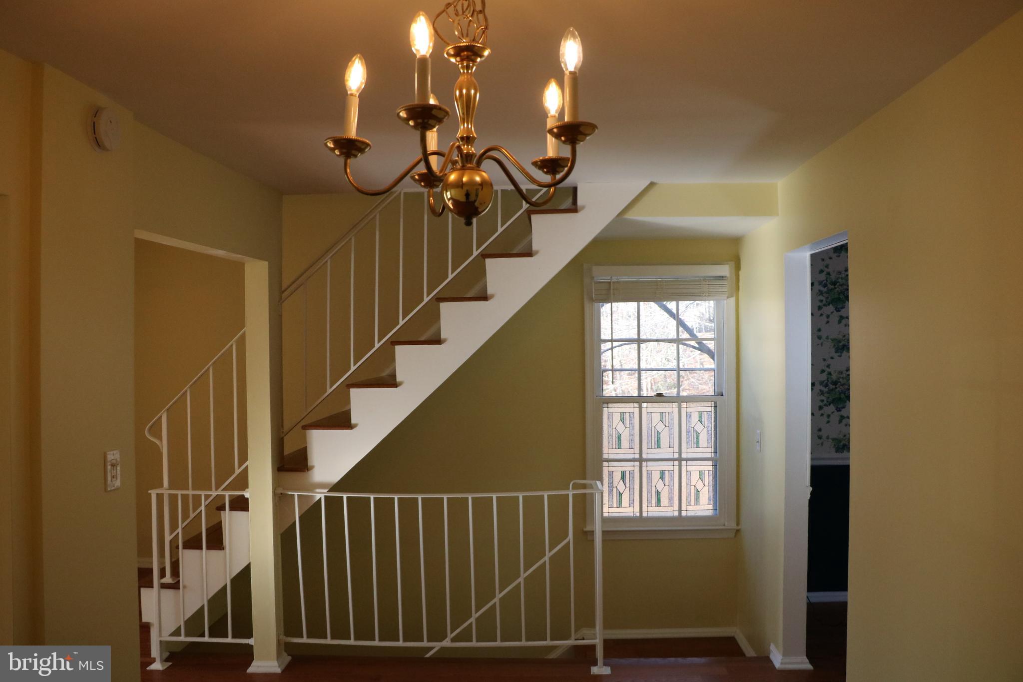 7912 Bubbling Brook Circle Springfield, VA 22153 - Photo 7 of 18 Separate dining area