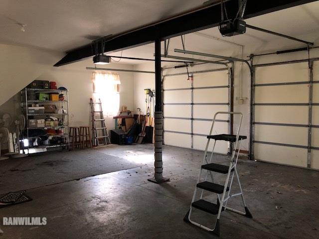 8 Heatherdowns Lane Galena, IL 61036 - Photo 35 of 39 a view of a room with gym equipment