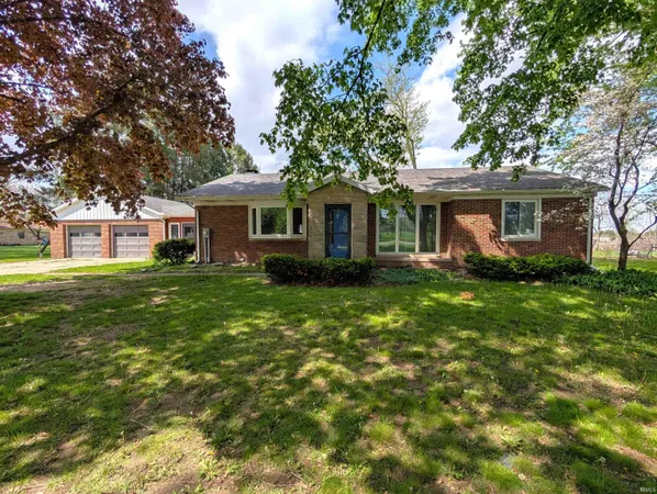 $279,900 | 19475 County Road 146, New Paris, IN 46553