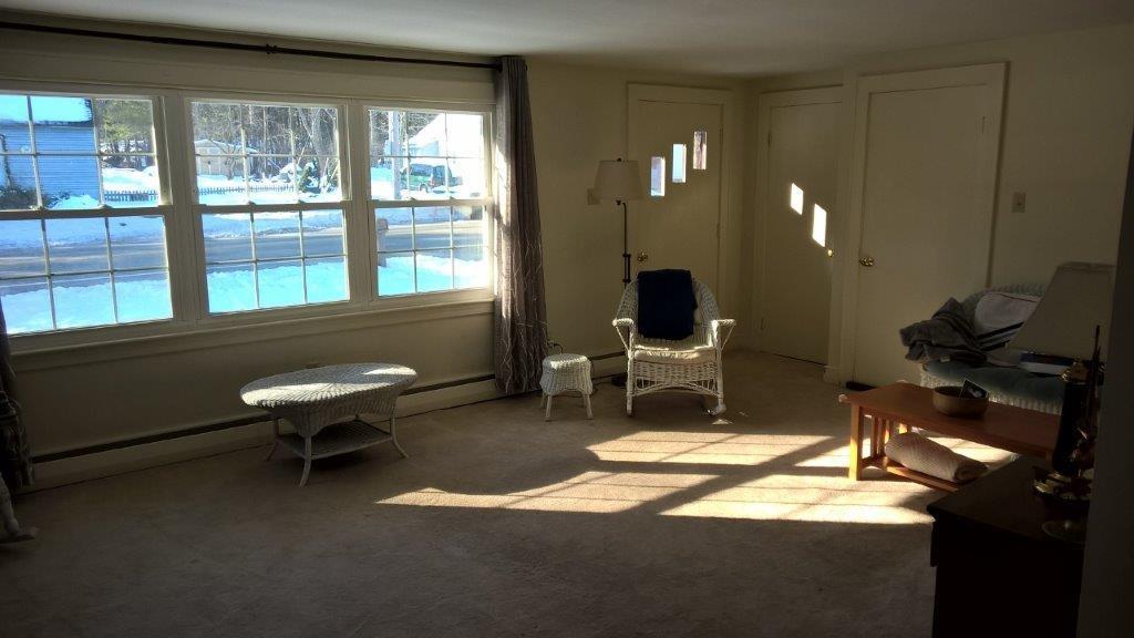 511 Pool Street Biddeford, ME 04005 - Photo 5 of 20 Living Area