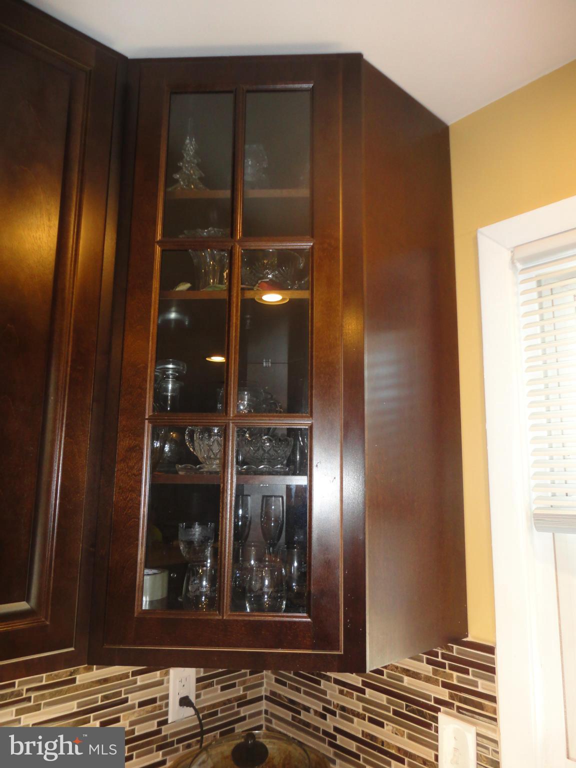 112 Strongwood Road Owings Mills, MD 21117 - Photo 8 of 30 Updated Kitchen