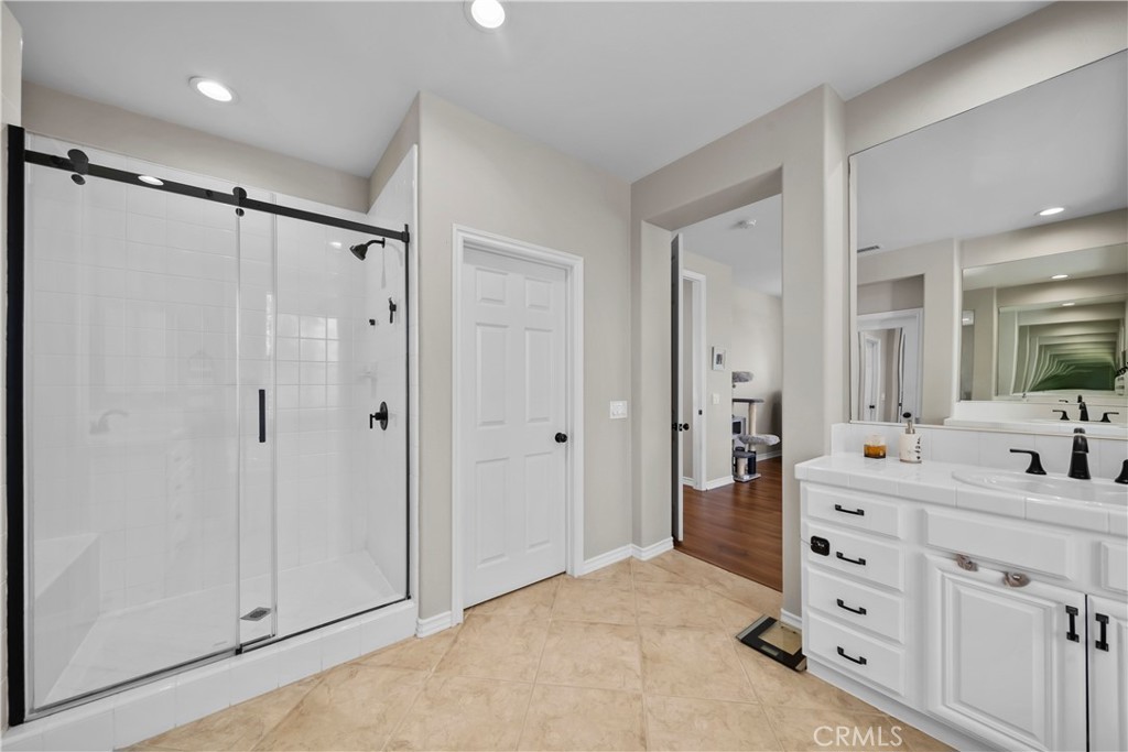 23912 Lakeside Road Valencia, CA 91355 - Photo 51 of 75