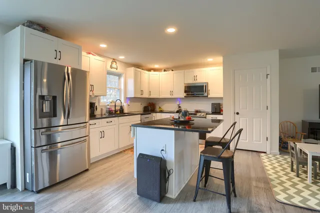 $370,000 | 405 Small Valley Road, Halifax, PA 17032