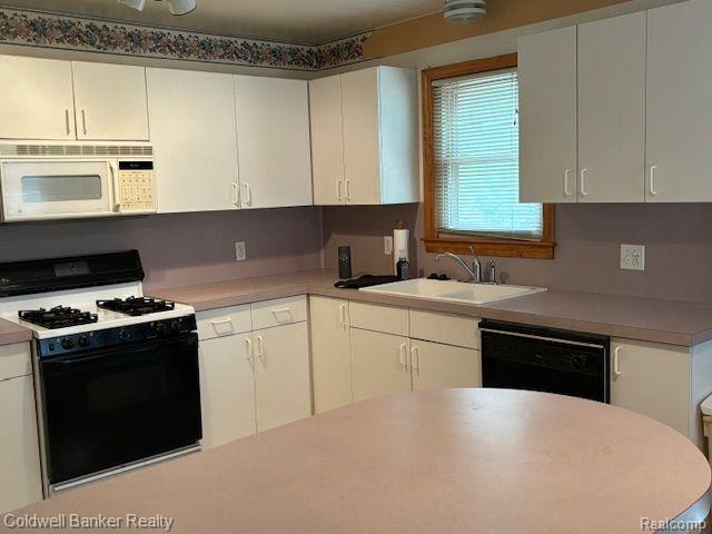 21374 Merriman Road New Boston, MI 48164 - Photo 7 of 21