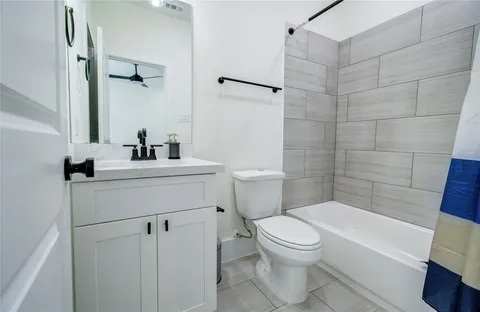 $450,000 | 901 Lehman Street, Unit A, Houston, TX 77018