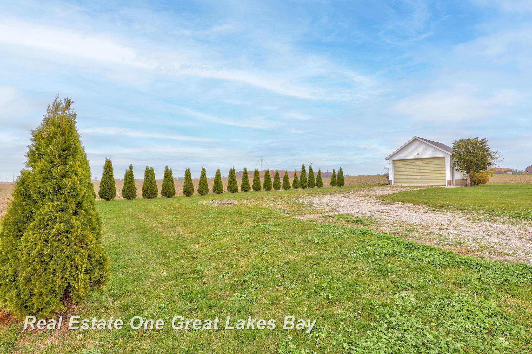 4060 Dickerson Road Akron, MI 48701 - Photo 44 of 62