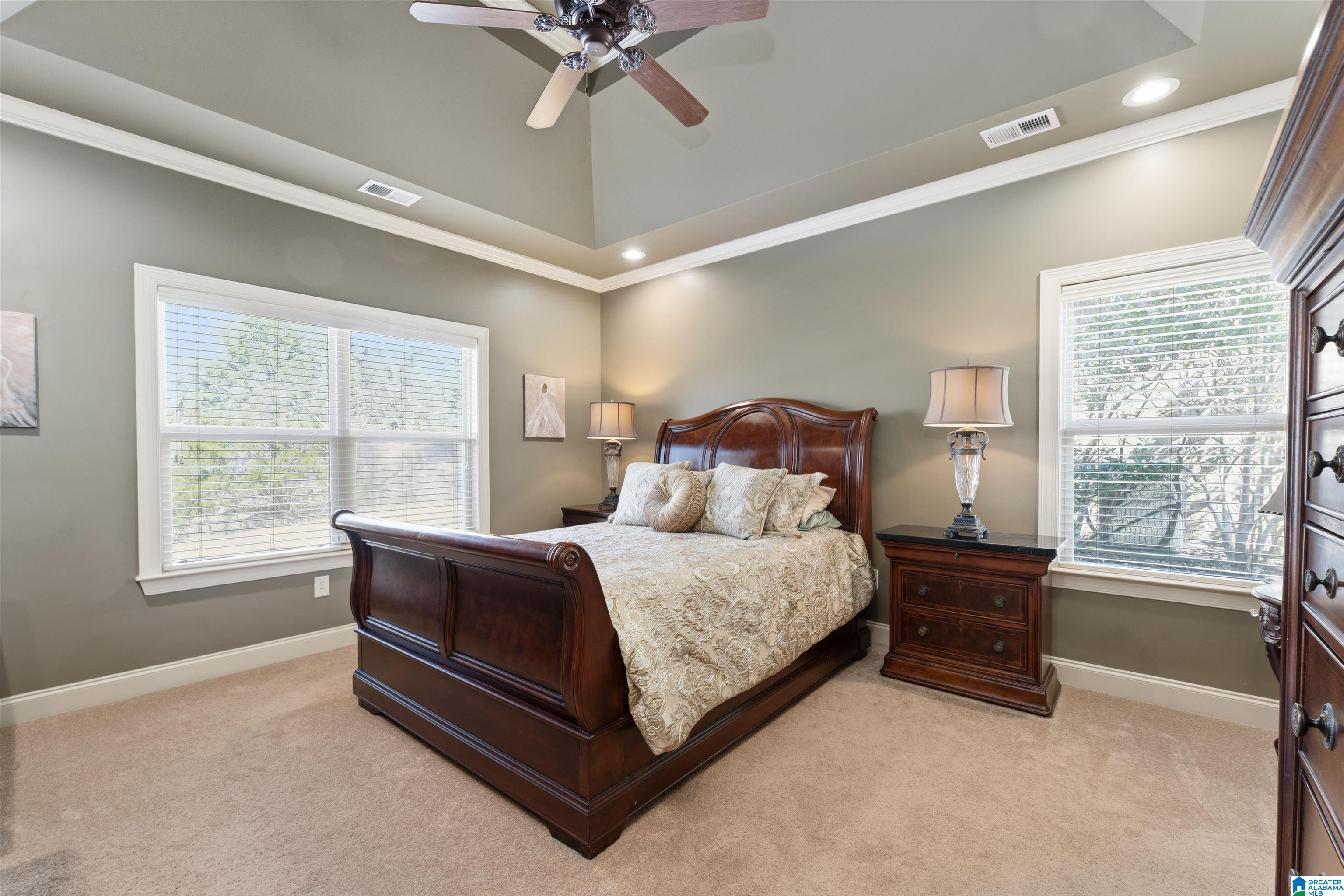 240 Strathaven Lane Pelham, AL 35124 - Photo 13 of 34