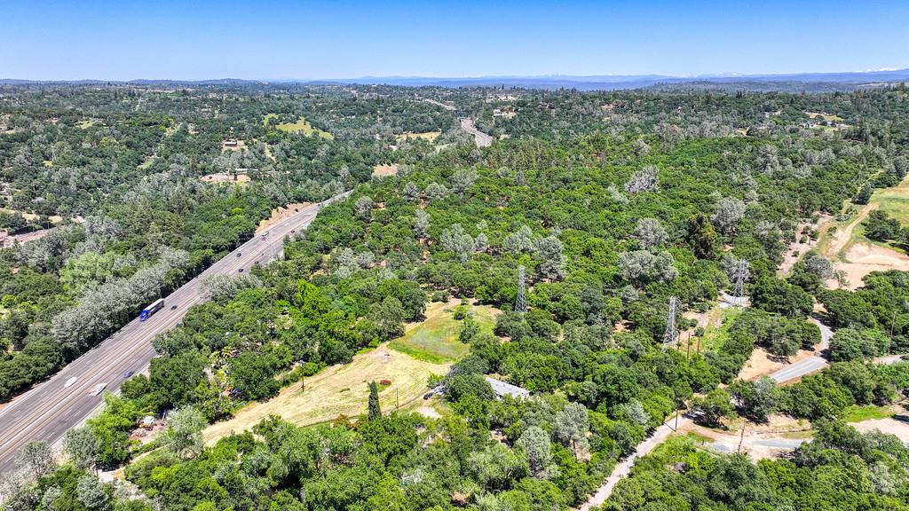 10650 Werner Road Auburn, CA 95603 - Photo 48 of 50 a view of a city with lush green forest