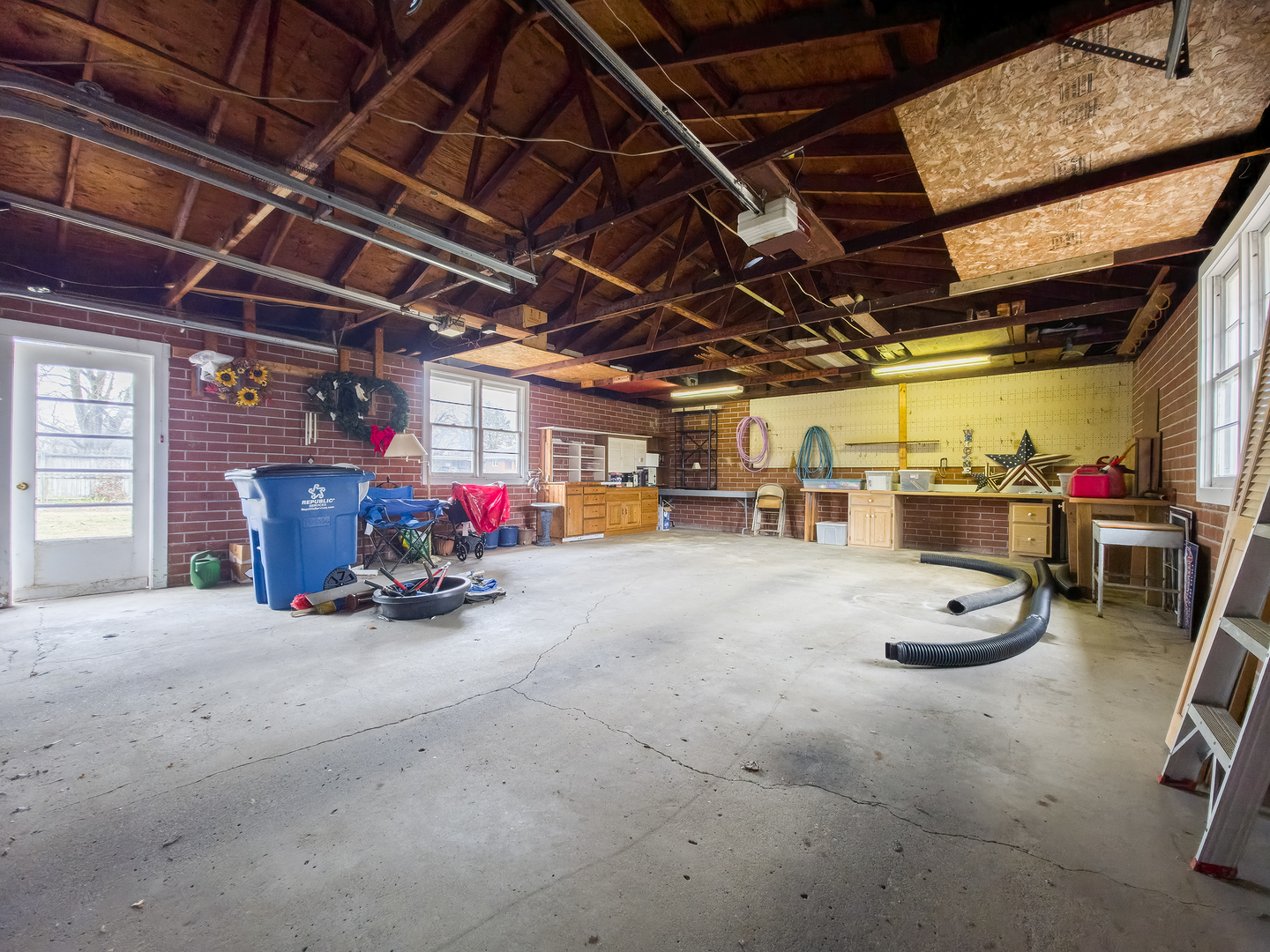 116 Forio Avenue Mount Carmel, IL 62863 - Photo 23 of 36