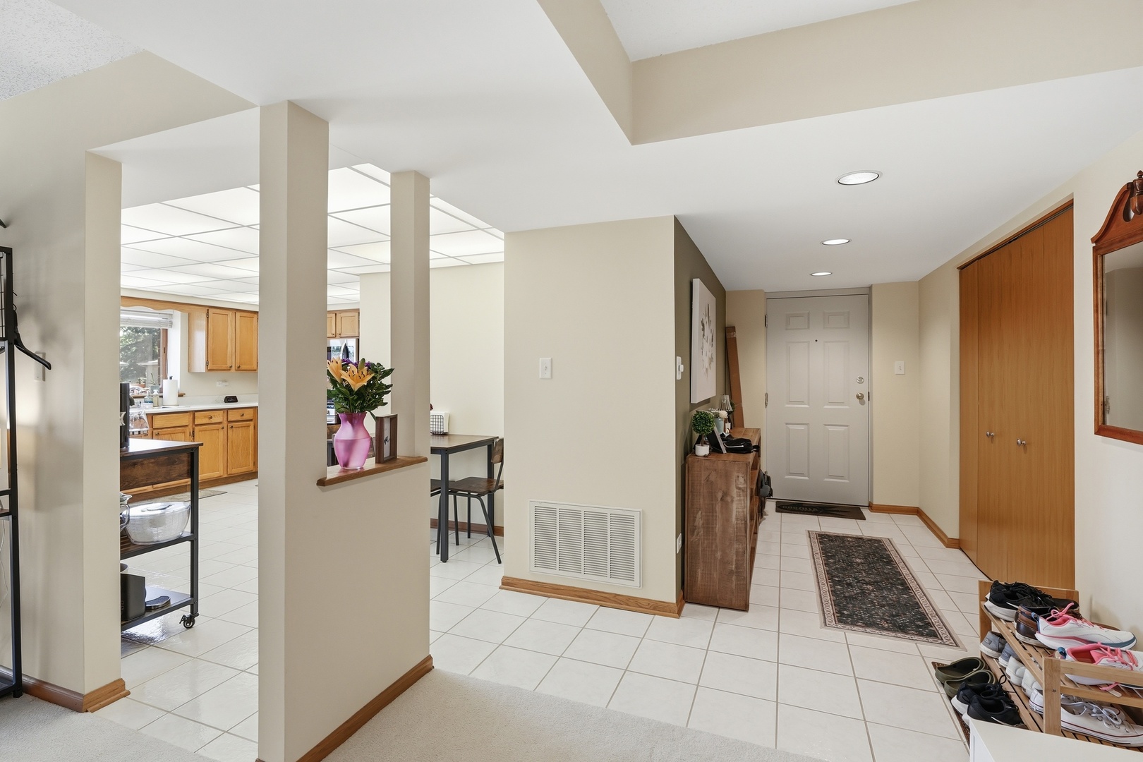 18206 Rita Road, Unit 2B Tinley Park, IL 60477 - Photo 11 of 28