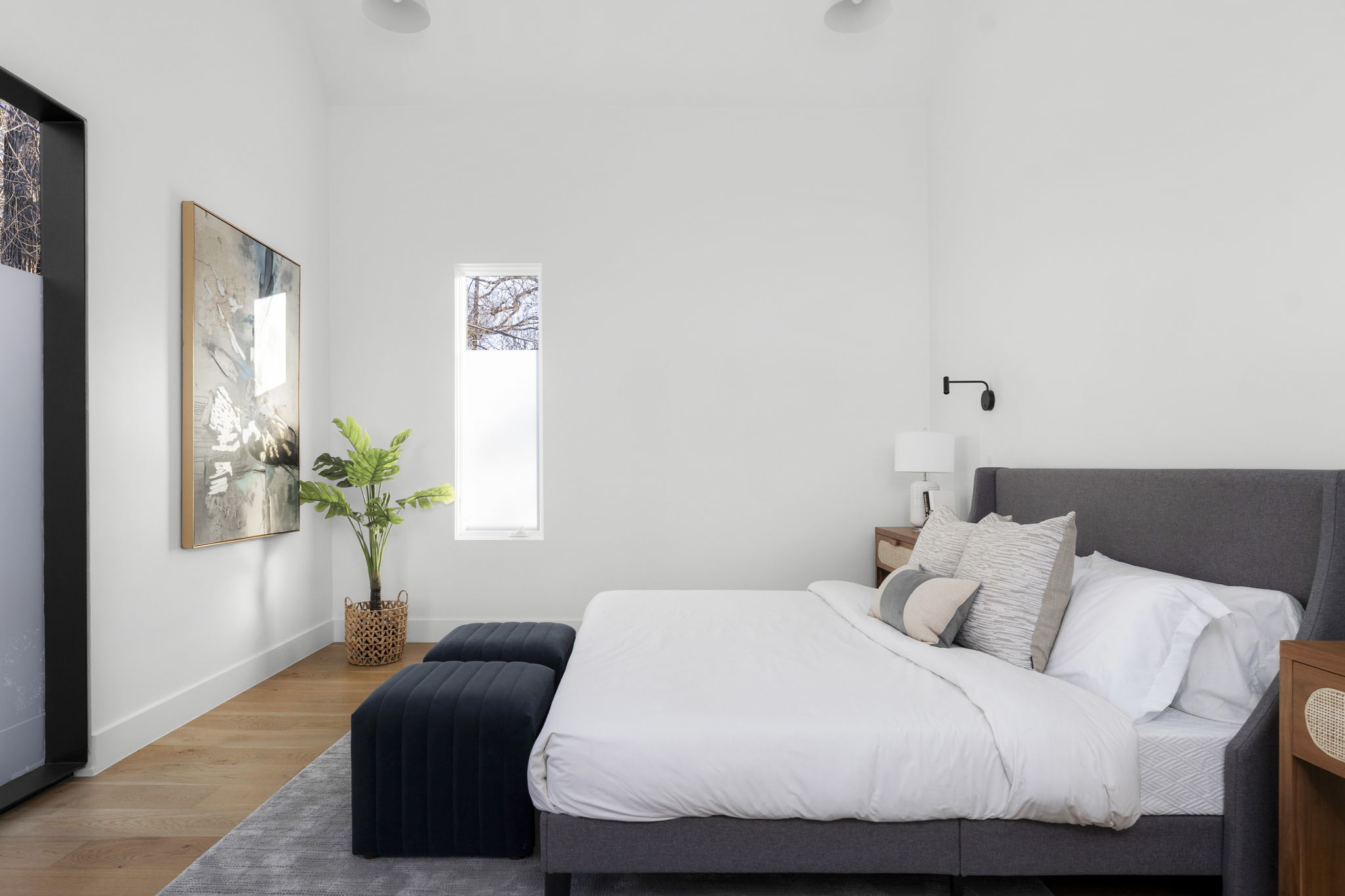 2001 Forest Trail Austin, TX 78703 - Photo 19 of 40 Bedroom with wood finished floors and baseboards