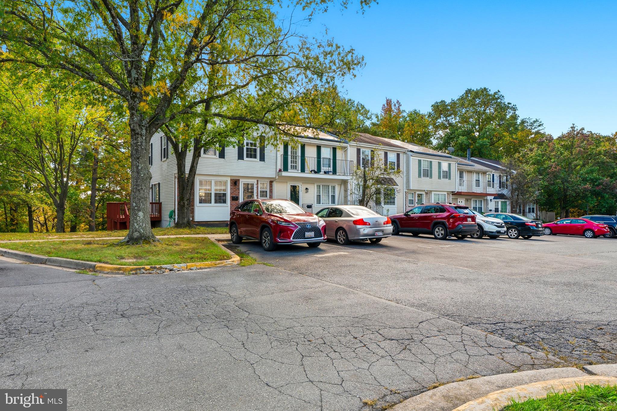 8475 Snowden Oaks Place Laurel, MD 20708 - Photo 2 of 40 Gallery Image 2