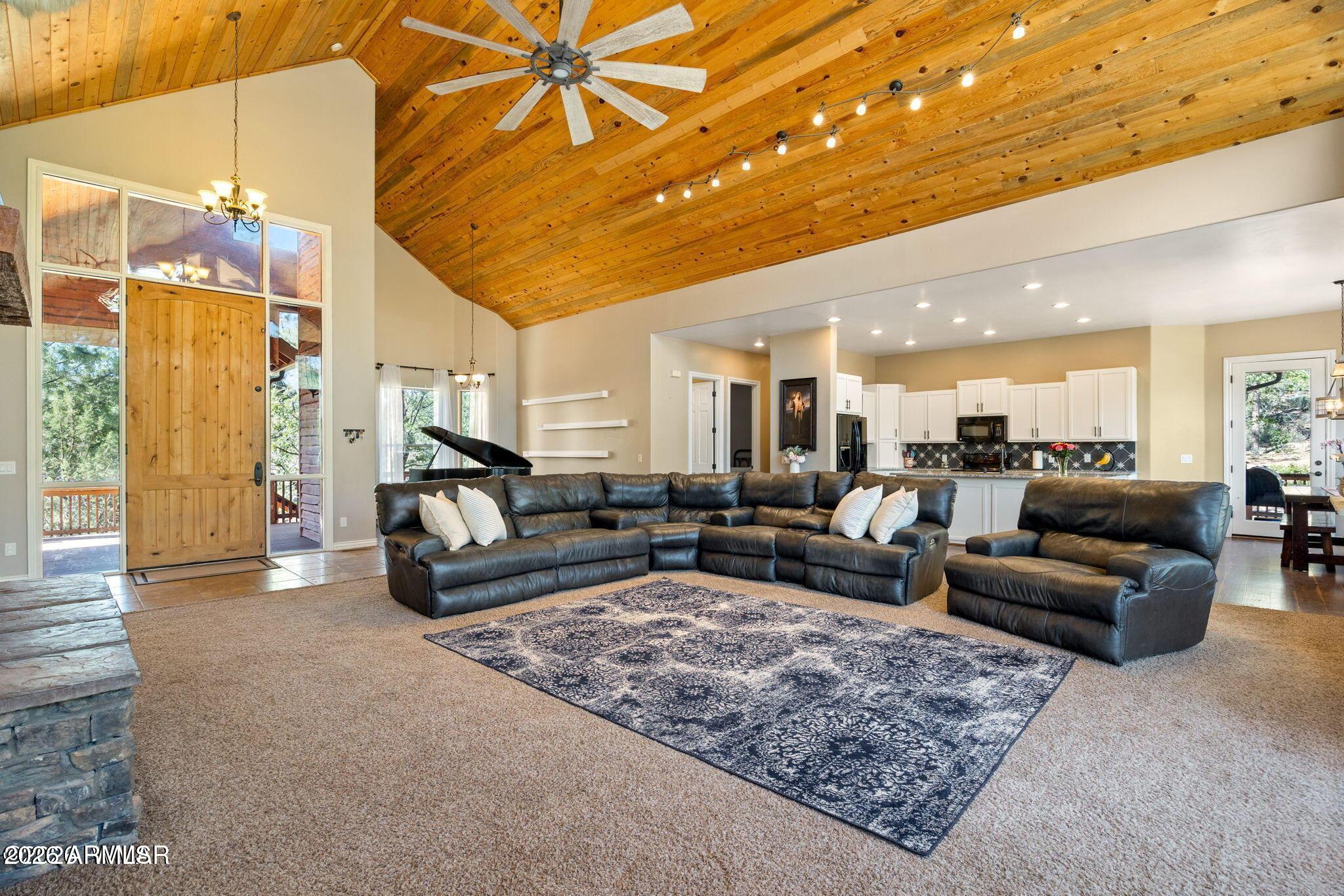6019 Rim Road Show Low, AZ 85901 - Photo 11 of 52 11