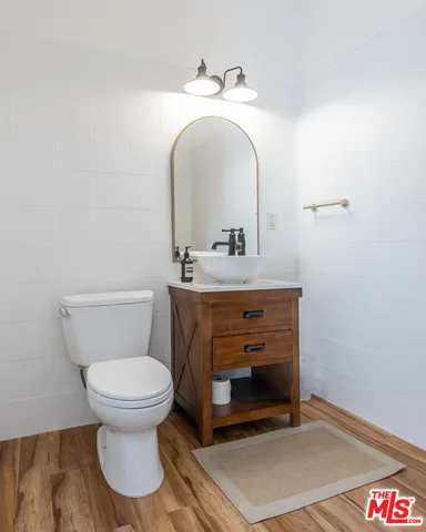 $12,000 | 4607 Willowcrest Avenue, North Hollywood, CA 91602